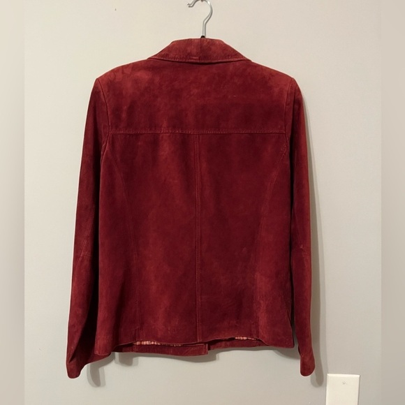 Bernardo Women's Burgundy Leather Jacket Size Medium - Picture 2 of 9